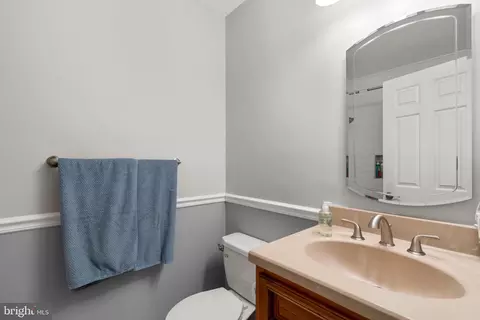 Bath - 8390 Armstrong Dr, Pasadena, MD 21122 photo 3 of 4