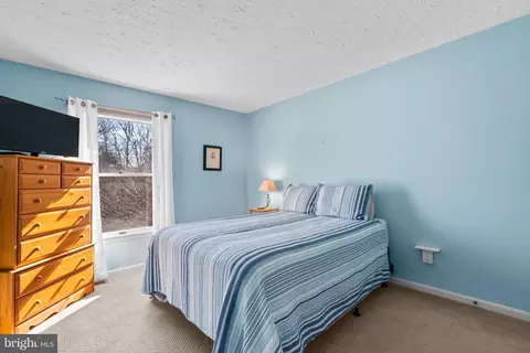 Bedroom - 8390 Armstrong Dr, Pasadena, MD 21122 photo 11 of 12