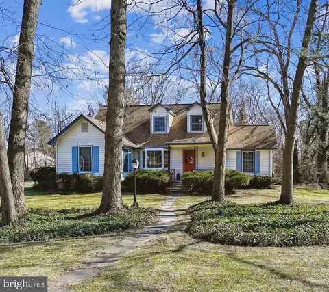 3127 Anchorage Dr, Annapolis, MD 21403