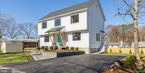 7844 Bertha Rd, Pasadena, MD 21122 photo 3