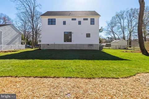 7844 Bertha Rd, Pasadena, MD 21122 photo 40