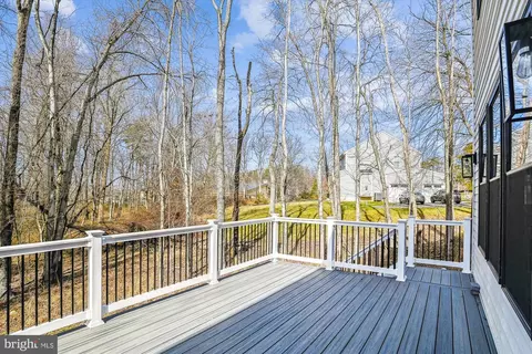 Exterior - 7434 Race Rd, Hanover, MD 21076 photo 6 of 8