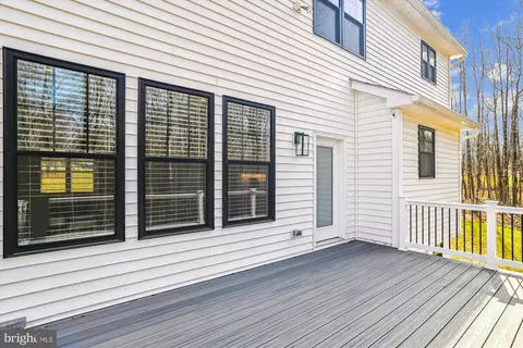 Exterior - 7434 Race Rd, Hanover, MD 21076 photo 7 of 8