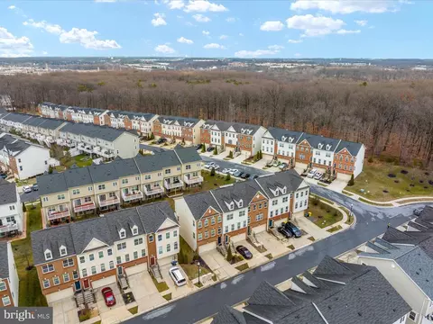 View/Area - 8475 Winding Trl, Laurel, MD 20724 photo 3 of 6
