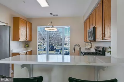 Kitchen - 1242 Needham Ct #25E, Crofton, MD 21114 photo 3 of 4