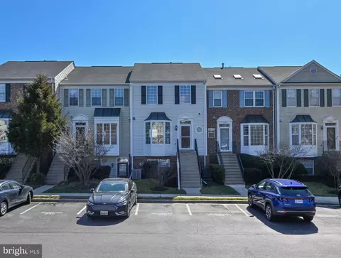 Exterior - 1242 Needham Ct #25E, Crofton, MD 21114 photo 2 of 9