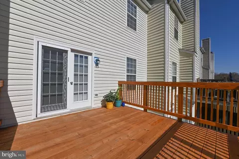 Exterior - 1242 Needham Ct #25E, Crofton, MD 21114 photo 5 of 9