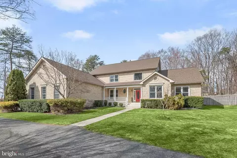 590 Stocketts Run Rd, Davidsonville, MD 21035