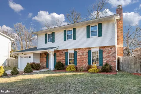 1804 Montreal Rd, Severn, MD 21144