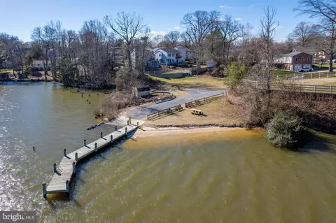 818 Riverside Dr, Pasadena, MD 21122 photo 14