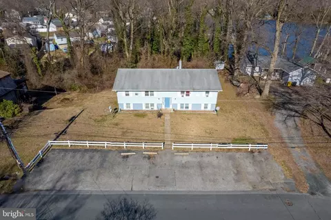 818 Riverside Dr, Pasadena, MD 21122 photo 11