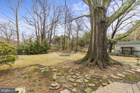 Exterior - 20 Baldridge Rd, Annapolis, MD 21401 photo 3 of 9