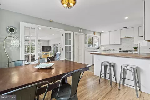 Dining - 20 Baldridge Rd, Annapolis, MD 21401 photo 2 of 3