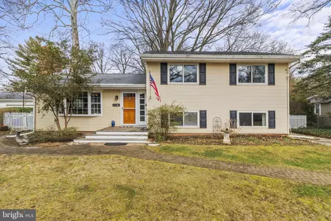 20 Baldridge Rd, Annapolis, MD 21401
