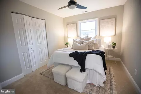 Bedroom - 1919 Hilltop Rd, Pasadena, MD 21122 photo 5 of 8
