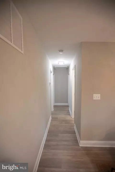 Entry Way - 1919 Hilltop Rd, Pasadena, MD 21122 photo 1 of 3