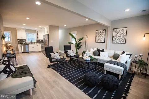 Living - 1919 Hilltop Rd, Pasadena, MD 21122 photo 7 of 9