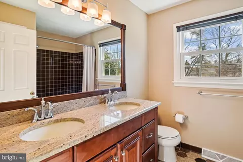Bath - 144 Cardamon Dr, Edgewater, MD 21037 photo 4 of 5