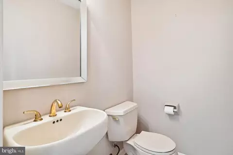 Bath - 144 Cardamon Dr, Edgewater, MD 21037 photo 1 of 5