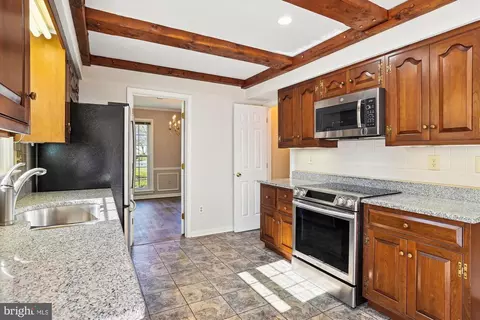 Kitchen - 144 Cardamon Dr, Edgewater, MD 21037 photo 2 of 5