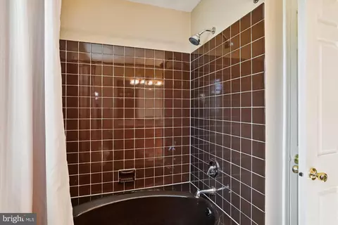 Bath - 144 Cardamon Dr, Edgewater, MD 21037 photo 5 of 5