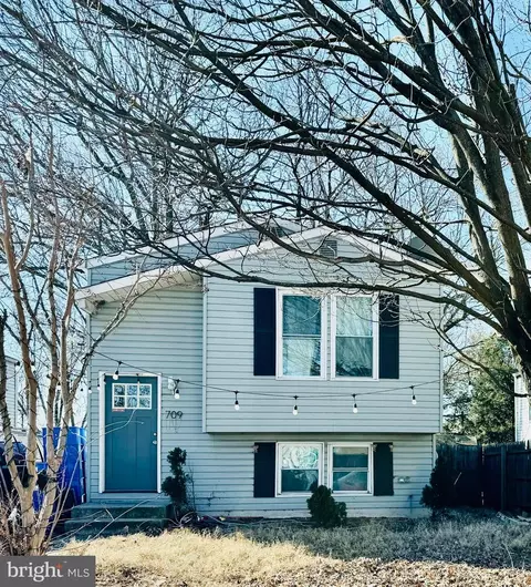 709 Marley Ave, Glen Burnie, MD 21060