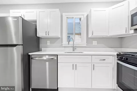 Other - 320 Seward Ave, Brooklyn, MD 21225 photo 3 of 21