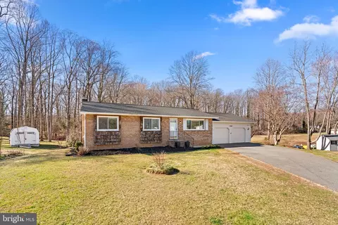 Exterior - 3360 Easton Rd, Edgewater, MD 21037 photo 1 of 7
