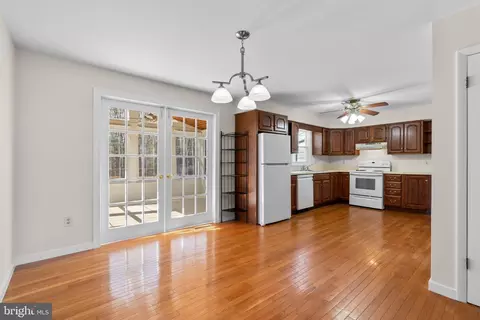 Kitchen - 3360 Easton Rd, Edgewater, MD 21037 photo 1 of 5