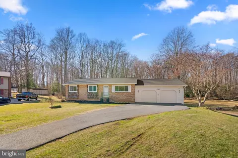Exterior - 3360 Easton Rd, Edgewater, MD 21037 photo 4 of 7