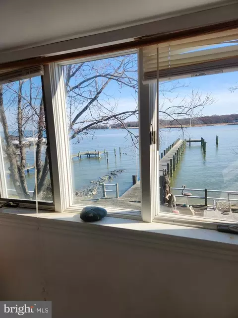 View/Area - 7805 Southwest Rd, Pasadena, MD 21122 photo 7 of 8