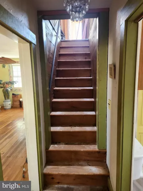 Entry Way - 7805 Southwest Rd, Pasadena, MD 21122 photo 1 of 1