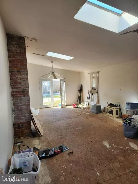 Other - 7805 Southwest Rd, Pasadena, MD 21122 photo 9 of 13