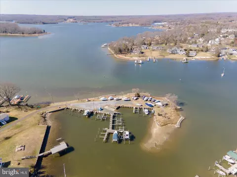 View/Area - 1652 Cliff Dr, Edgewater, MD 21037 photo 7 of 14