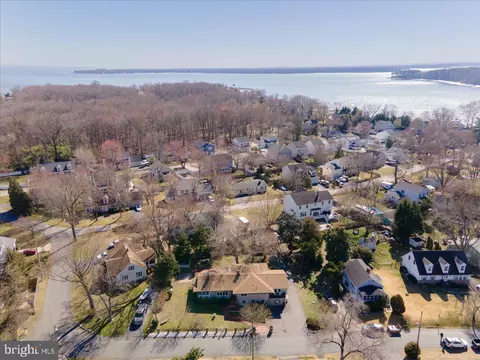 View/Area - 1652 Cliff Dr, Edgewater, MD 21037 photo 3 of 14