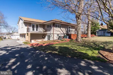 Exterior - 1652 Cliff Dr, Edgewater, MD 21037 photo 11 of 15