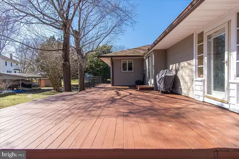 Exterior - 1652 Cliff Dr, Edgewater, MD 21037 photo 8 of 15
