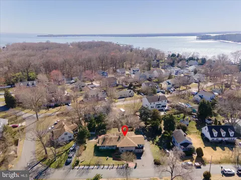 View/Area - 1652 Cliff Dr, Edgewater, MD 21037 photo 2 of 14