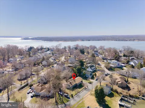 View/Area - 1652 Cliff Dr, Edgewater, MD 21037 photo 4 of 14