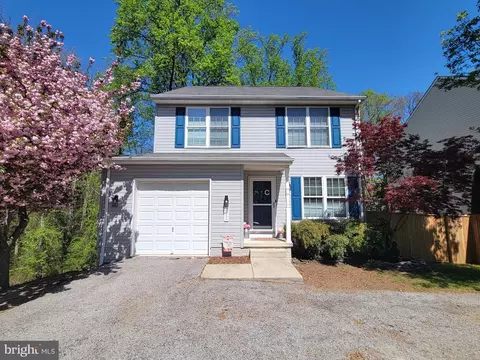 602 219th St, Pasadena, MD 21122