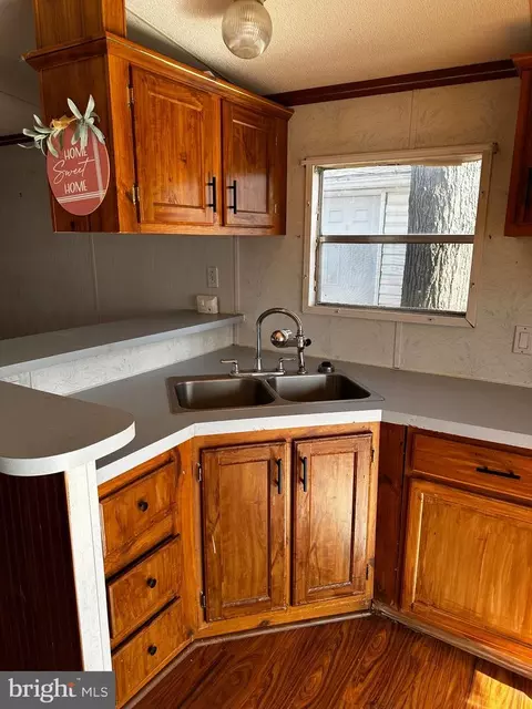 224 5th St, Lothian, MD 20711 photo 17