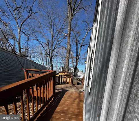 224 5th St, Lothian, MD 20711 photo 7