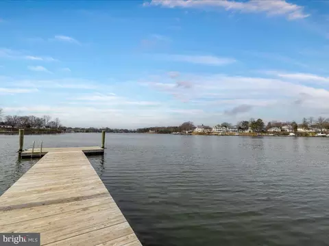View/Area - 826 Seal Harbour, Pasadena, MD 21122 photo 11 of 13