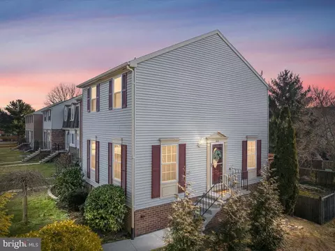 826 Seal Harbour, Pasadena, MD 21122