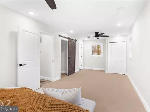 Bedroom - 4108 Cove Ct, Edgewater, MD 21037 photo 3 of 12