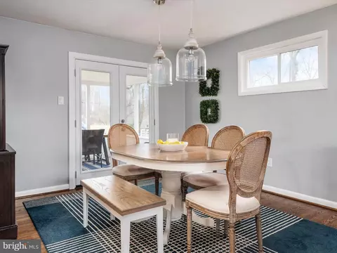 Dining - 397 Dutch Ship Rd, Pasadena, MD 21122 photo 1 of 1