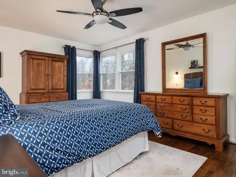 Bedroom - 397 Dutch Ship Rd, Pasadena, MD 21122 photo 1 of 9