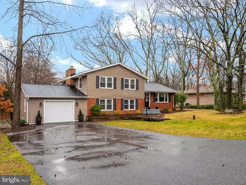 397 Dutch Ship Rd, Pasadena, MD 21122