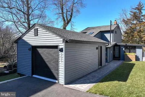 Exterior - 305 Cove Rd, Riva, MD 21140 photo 2 of 6