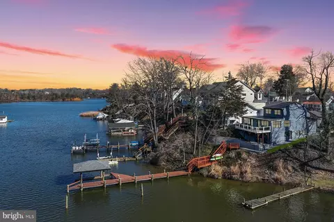 305 Cove Rd, Riva, MD 21140